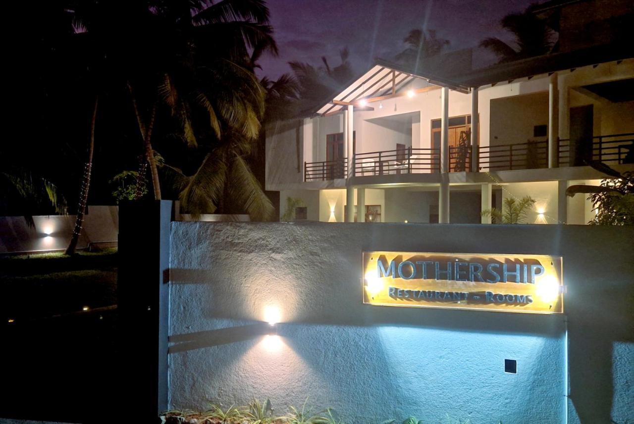 Mothership Tangalle Exterior foto